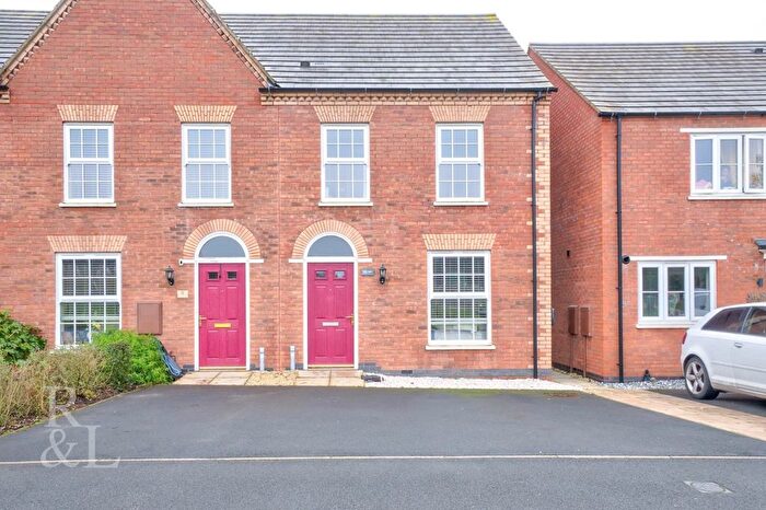 3 Bedroom End Of Terrace House For Sale In Middleton Close, Blackfordby, Swadlincote, DE11