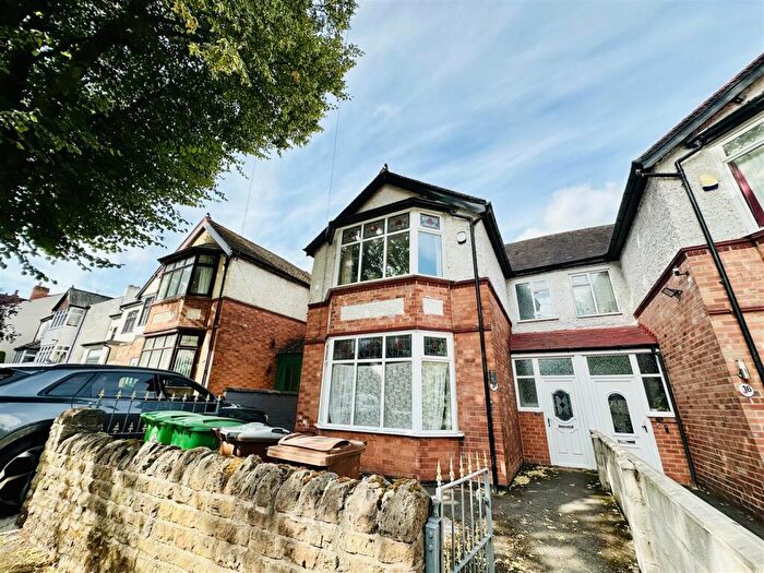 6 Bedroom House To Rent In Thorncliffe Road, Nottingham, NG3