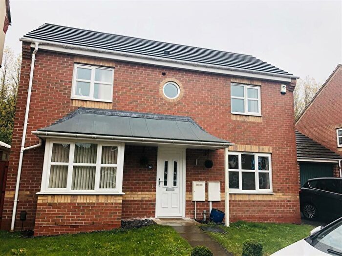 3 Bedroom Detached House To Rent In Pagett Close, Hucknall, Nottingham, NG15
