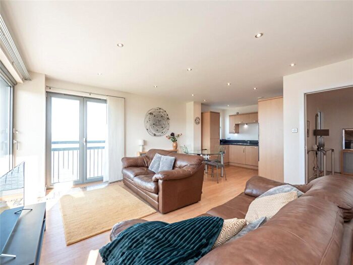 3 Bedroom Flat To Rent In Western Harbour Terrace, Edinburgh, EH6