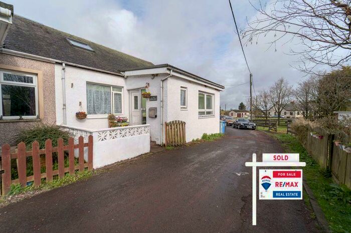 2 Bedroom Cottage For Sale In Crosswood Terrace, Tarbrax, EH55