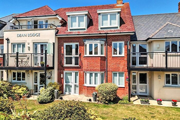 1 Bedroom Retirement Property For Sale In Southbourne, BH6