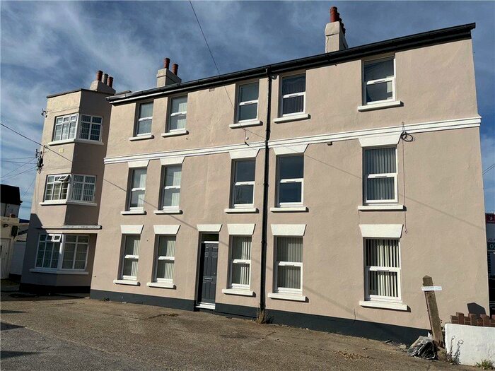 2 Bedroom Apartment To Rent In St. Michaels Lane, Bridport, DT6