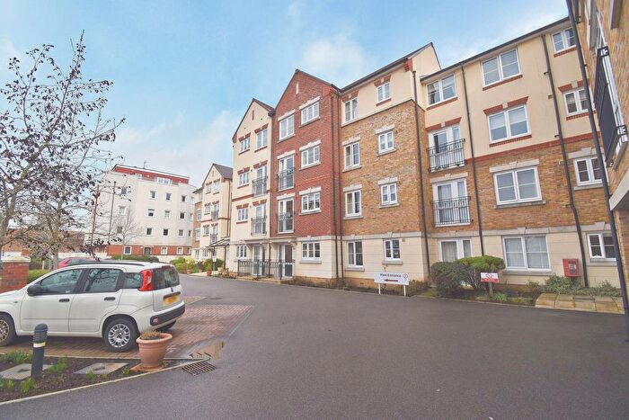 2 Bedroom Property For Sale In Churchfield Road, Walton-On-Thames, KT12