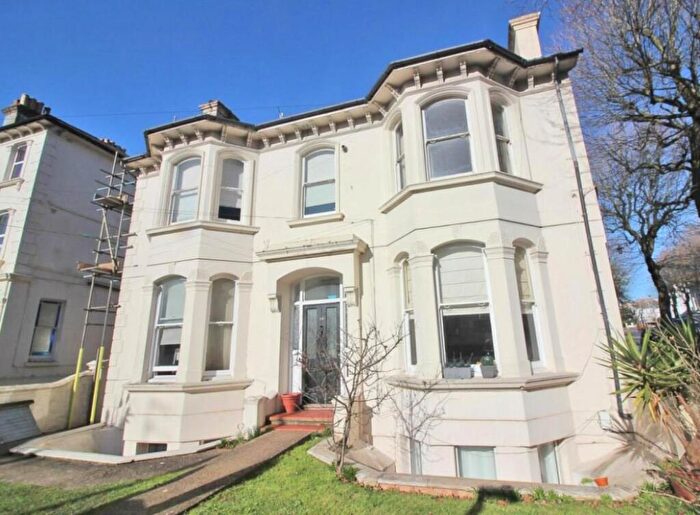 2 Bedroom Flat To Rent In Springfield Road, Brighton, BN1