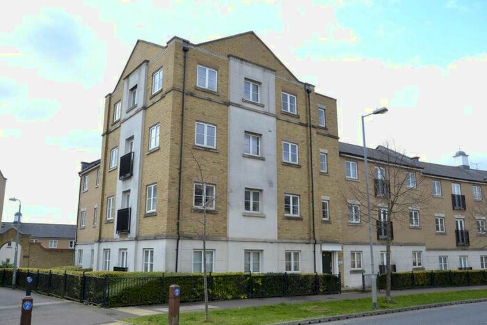 2 Bedroom Flat To Rent In North Station, CO4