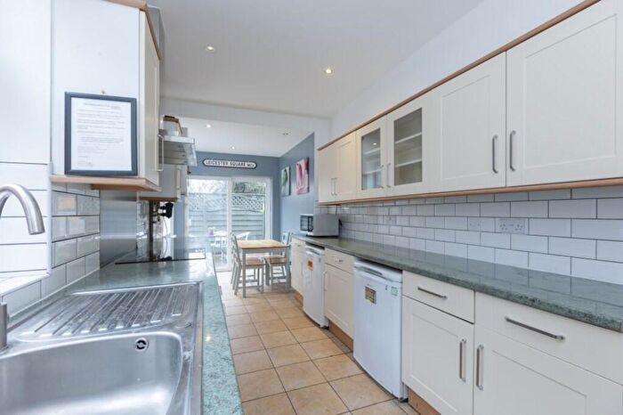 4 Bedroom Terraced House To Rent In Norman Street, Leicester, LE3