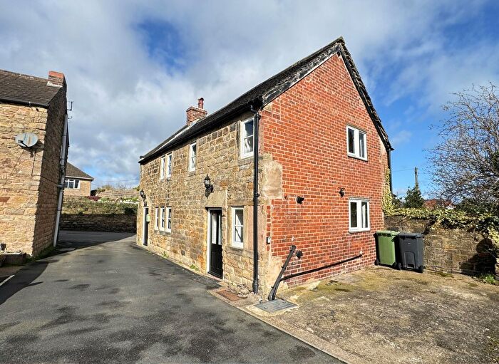 2 Bedroom Detached House For Sale In Manor Road, South Wingfield, DE55