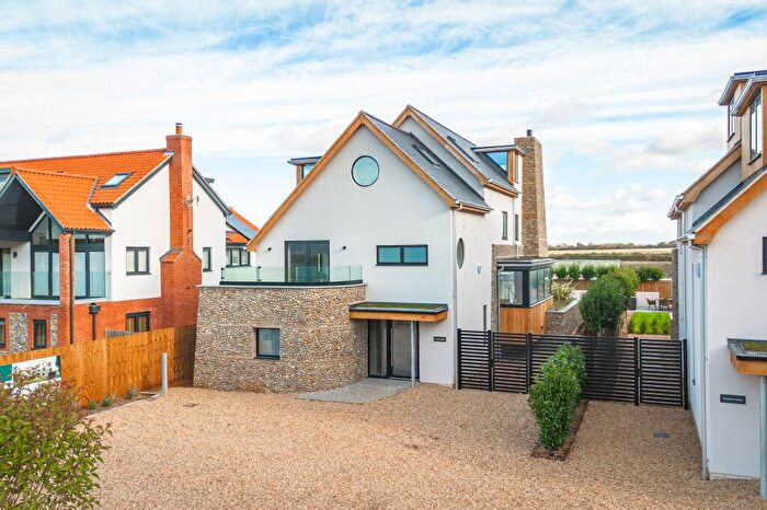 4 Bedroom Detached House For Sale In A Unique New Home In Old Hunstanton - Final Home Remaining, PE36