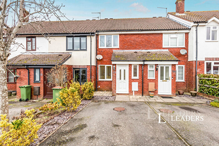 2 Bedroom Terraced House To Rent In Earlswood Close, Horsham, West Sussex, RH13