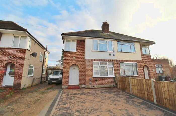 3 Bedroom Semi-Detached House To Rent In Letchworth Avenue, Feltham, TW14