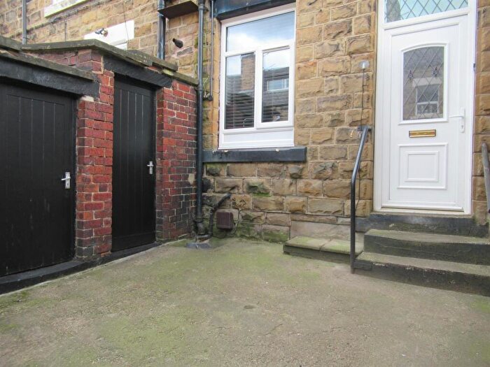 2 Bedroom Terraced House To Rent In Talbot Terrace, Rothwell, Leeds, LS26