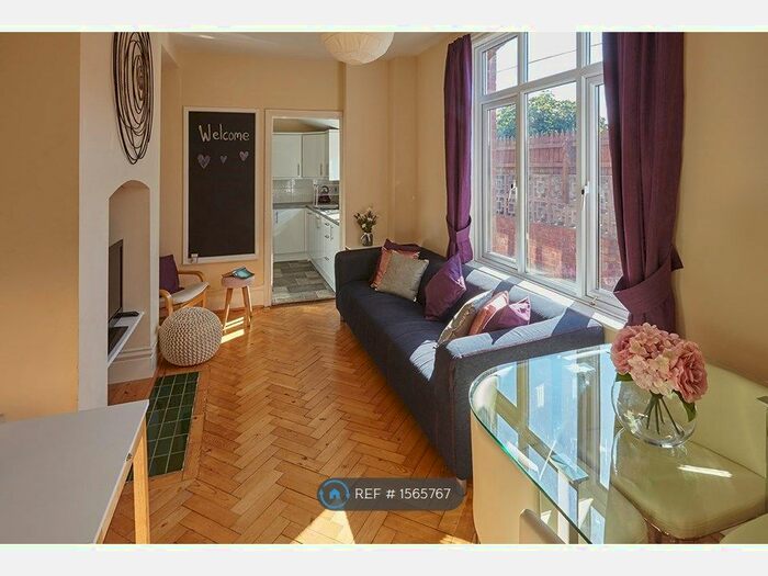 6 Bedroom End Of Terrace House To Rent In Danes Road, Exeter, EX4