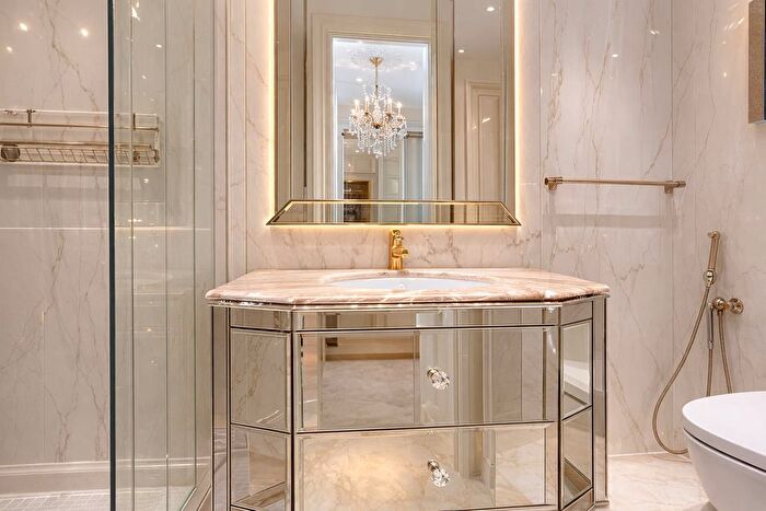 2 Bedroom Flat To Rent In Cromwell Rd, London, SW7