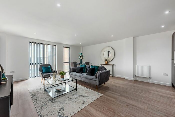 1 Bedroom Flat To Rent In Ray Gardens, Stanmore, HA7