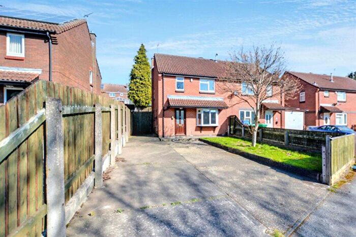 3 Bedroom Semi-Detached House To Rent In Rosedale Drive, Nottingham, NG8