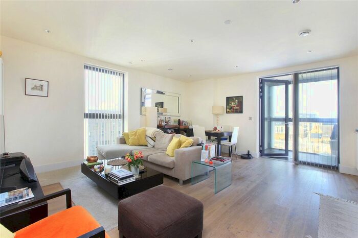 2 Bedroom Flat To Rent In Foundry House, Lockington Road, Battersea Exchange, London, SW8