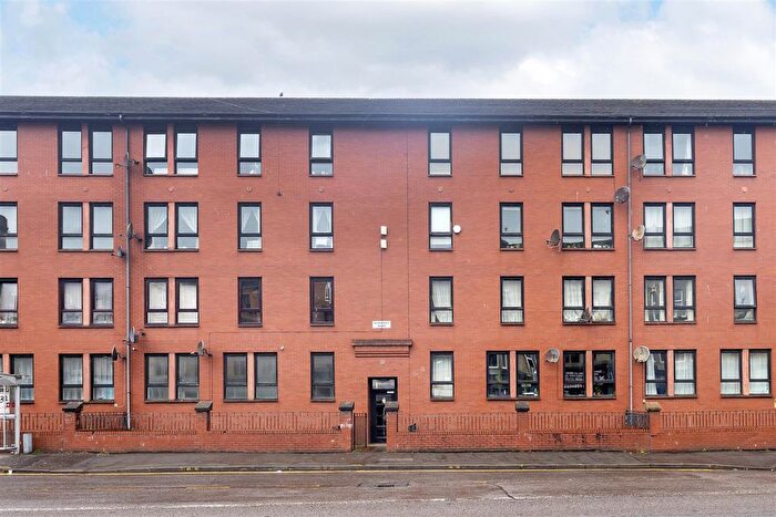 2 Bedroom Flat For Sale In Maryhill Road, Glasgow, G20