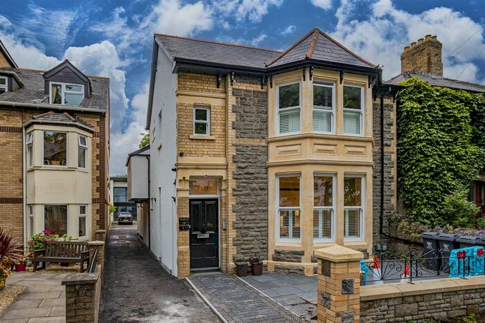 2 Bedroom Flat To Rent In Conway Road, Pontcanna, Cardiff, CF11