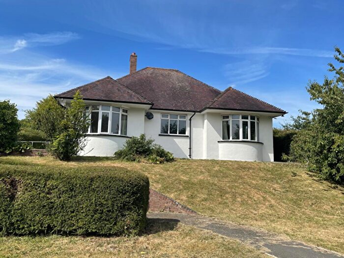 3 Bedroom Bungalow To Rent In Cardigan, SA43