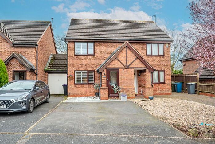 2 Bedroom Semi Detached House For Sale In Lindale Close, Gamston, Nottingham, NG2