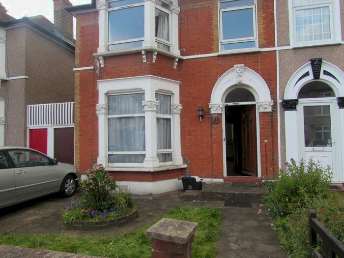 4 Bedroom Terraced House To Rent In Kinfauns Road, Ilford, Ilford, IG3