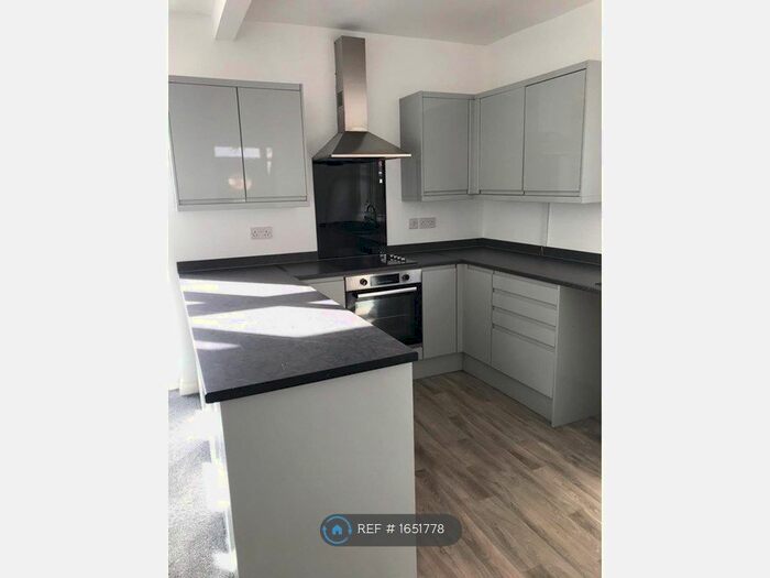 3 Bedroom Semi-Detached House To Rent In Harris Street, Darlington, DL1