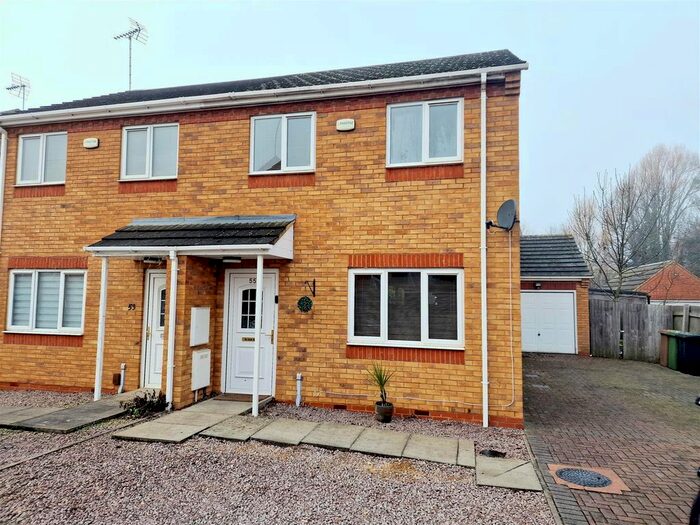 3 Bedroom Semi-Detached House To Rent In Lyvelly Gardens, Peterborough, PE1