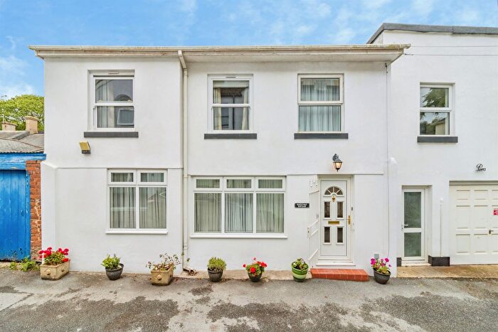 3 Bedroom Semi Detached House For Sale In Kents Lane, Torquay, TQ1
