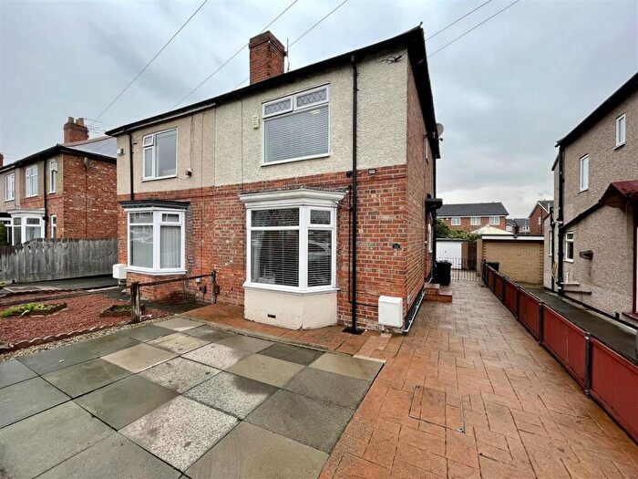 2 Bedroom Semi Detached House For Sale In Leyburn Road, Darlington, DL1
