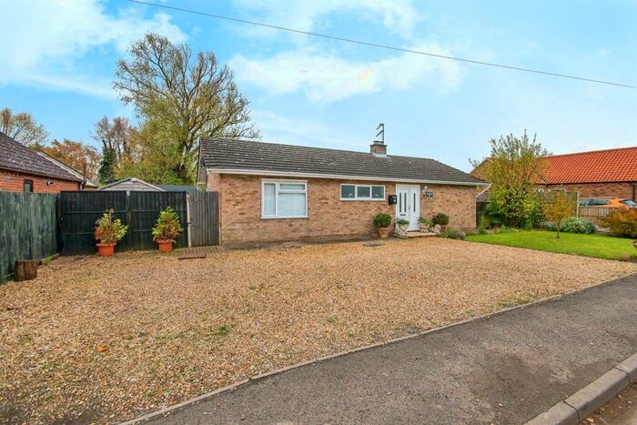 2 Bedroom Detached Bungalow For Sale In March Road, Friday Bridge, Wisbech, PE14
