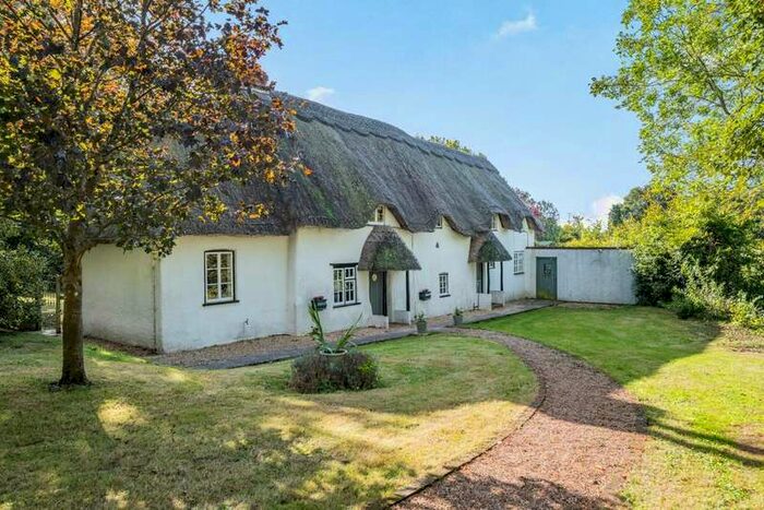 3 Bedroom Cottage For Sale In The Green, Woodlands, Wimborne, BH21
