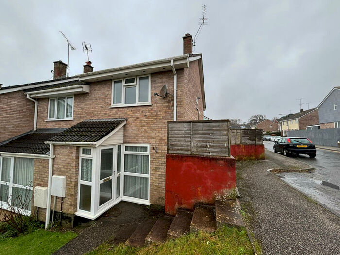 2 Bedroom Semi-Detached House To Rent In St Blazey, PL24