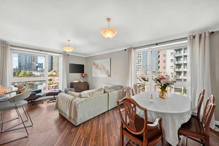 3 Bedroom Flat For Sale In Boardwalk Place, South Quay, E14