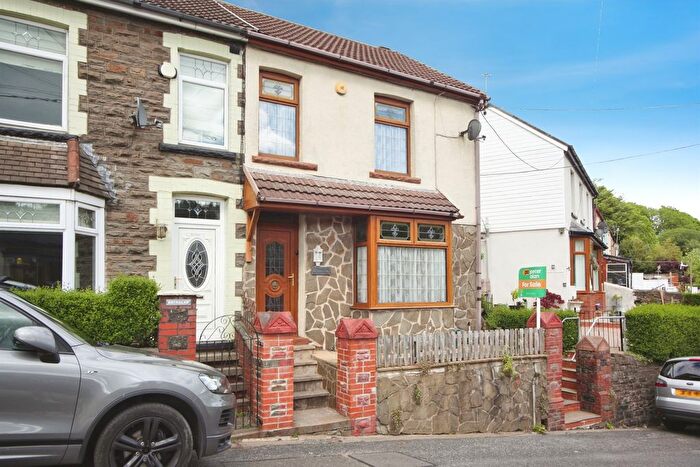 3 Bedroom Semi-Detached House For Sale In Station Road, Tonypandy, Tonypandy, CF40