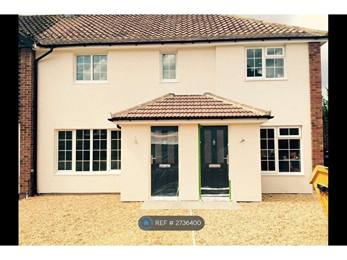 2 Bedroom End Terrace House To Rent In Farm Road, Esher, KT10