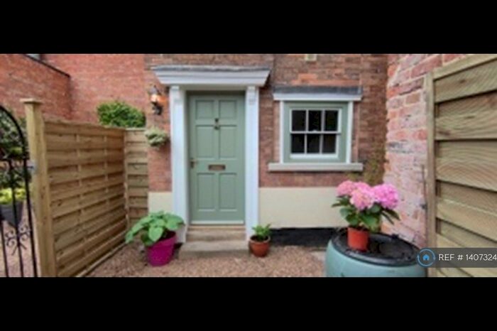 1 Bedroom Flat To Rent In Church Street, Southwell, NG25