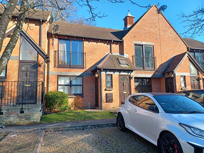 1 Bedroom Flat To Rent In Green Ridges, Headington, Oxford, Oxfordshire, OX3