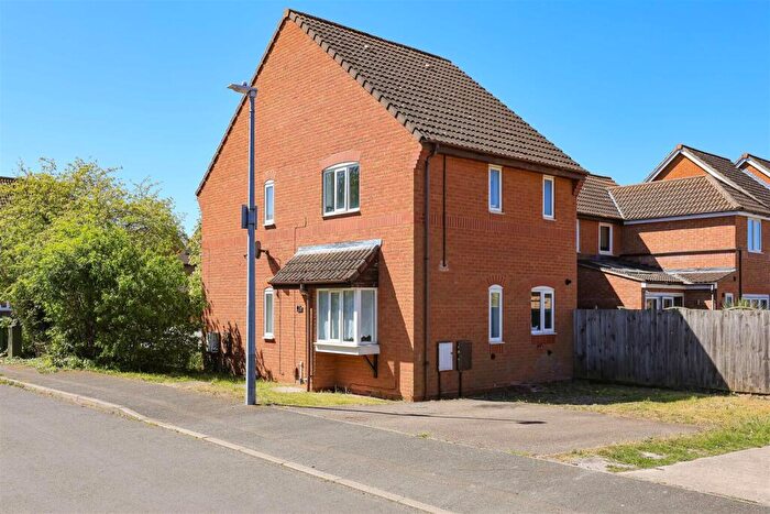 1 Bedroom Terraced House For Sale In Lucerne Close, Cherry Hinton, Cambridge, CB1