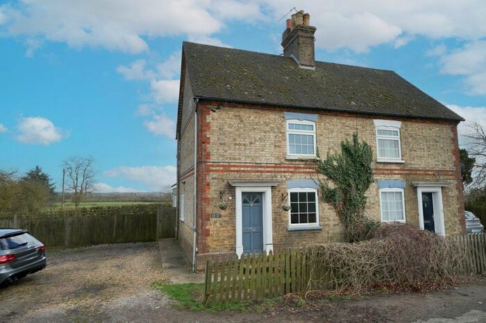 3 Bedroom Property To Rent In Woburn Road, Hockliffe, Leighton Buzzard, LU7