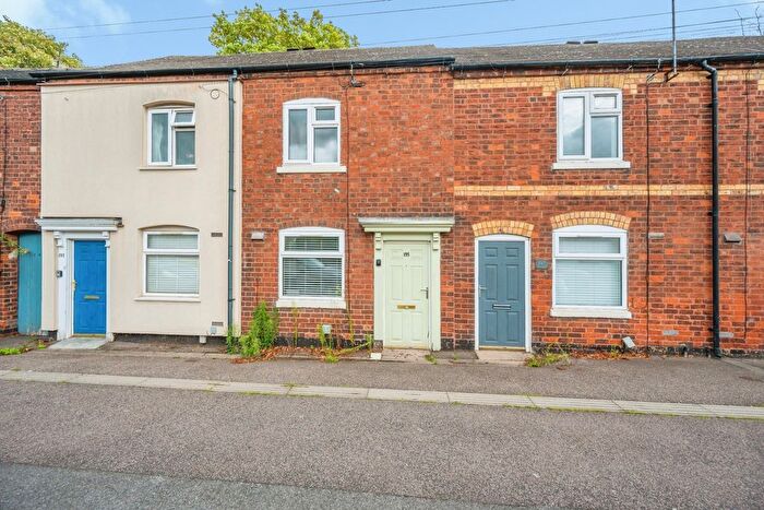 1 Bedroom Terraced House For Sale In Upper St. John Street, Lichfield, Staffordshire, WS14