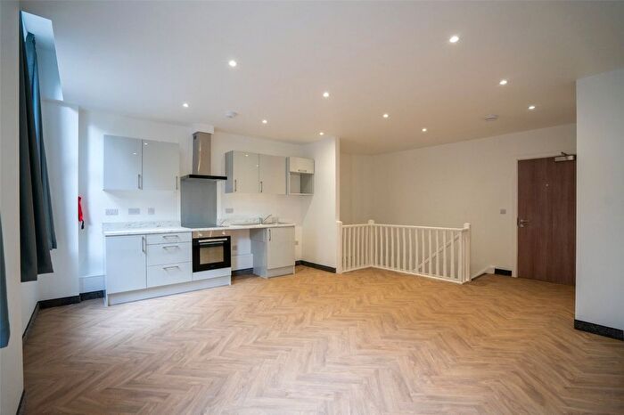 2 Bedroom Flat To Rent In Fleet Street, Leicester, LE1