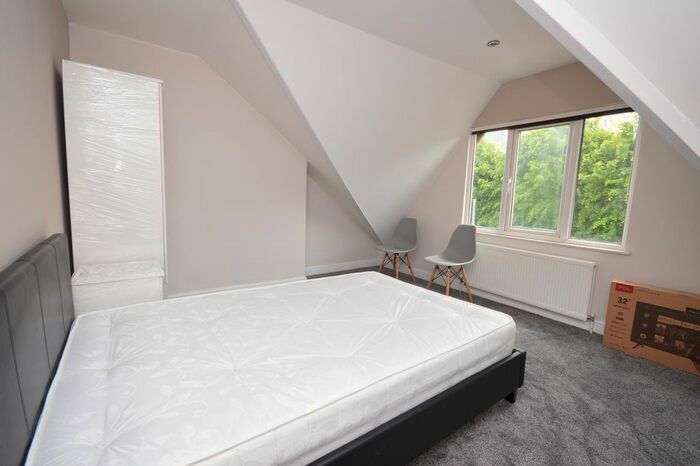 1 Bedroom Property To Rent In St. Peters Avenue, Kettering, NN16