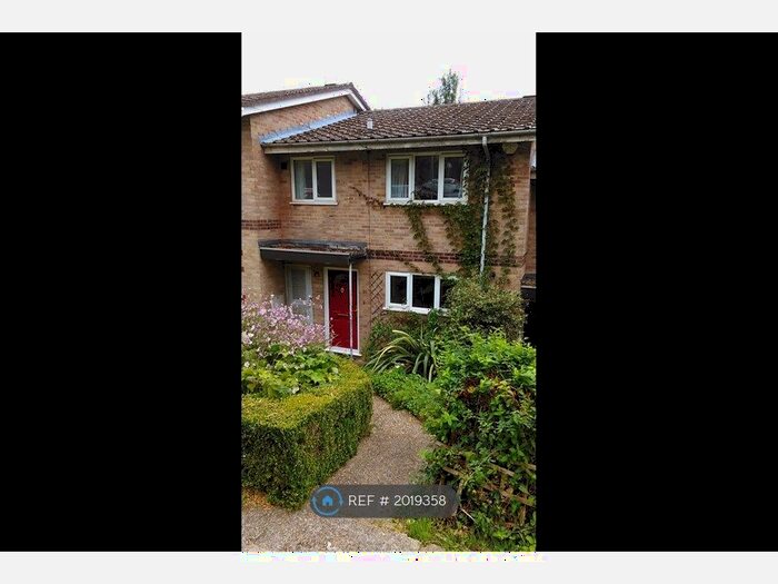 3 Bedroom Terraced House To Rent In Thurmond Crescent, Winchester, SO22