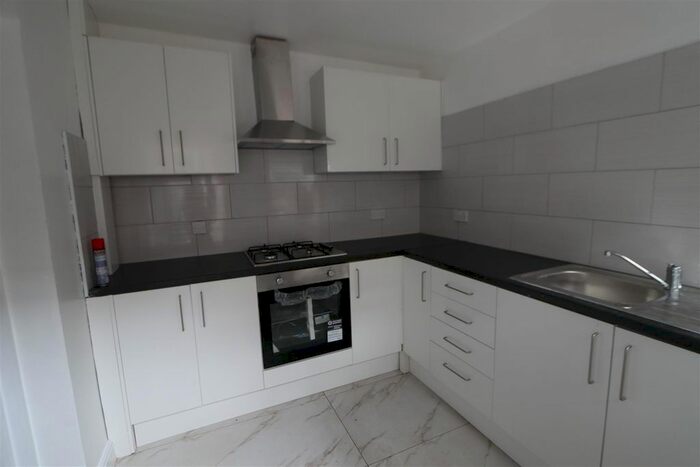 3 Bedroom End Of Terrace House To Rent In Marston Road, Stafford, ST16