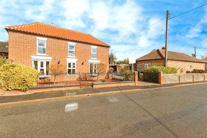 4 Bedroom Detached House For Sale In The Street, Bridgham, Norwich, Norfolk, NR16
