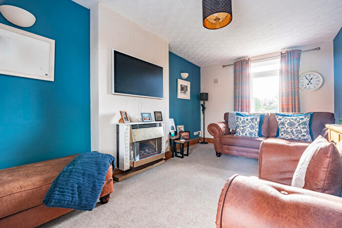 3 Bedroom Terraced House For Sale In Shirehampton Road, Sea Mills, Bristol, BS9