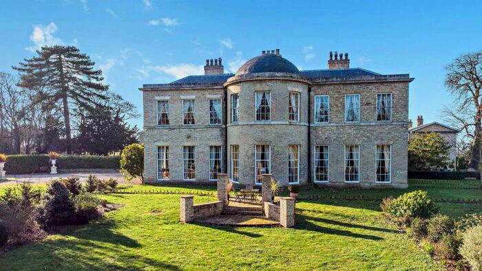 8 Bedroom House For Sale In Bungay Road, Beccles, NR34