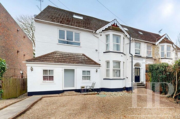 1 Bedroom Flat To Rent In Ifield Road, West Green, RH11