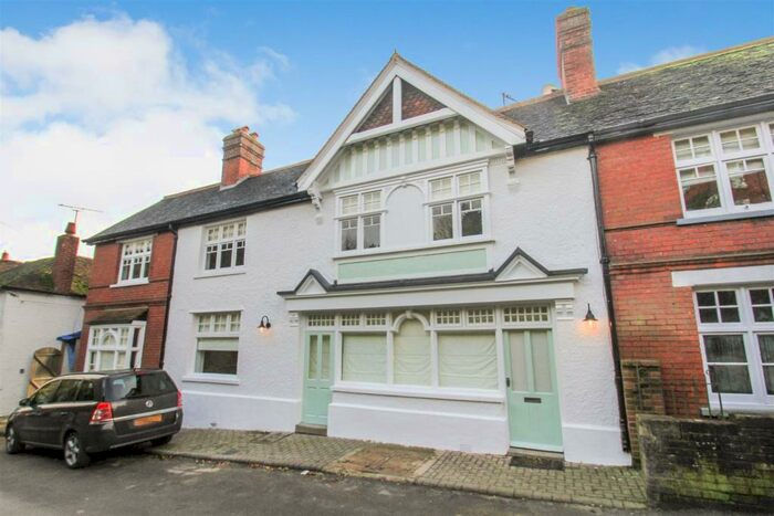 4 Bedroom End Of Terrace House To Rent In Lower Road, Sutton Valence, Maidstone, ME17